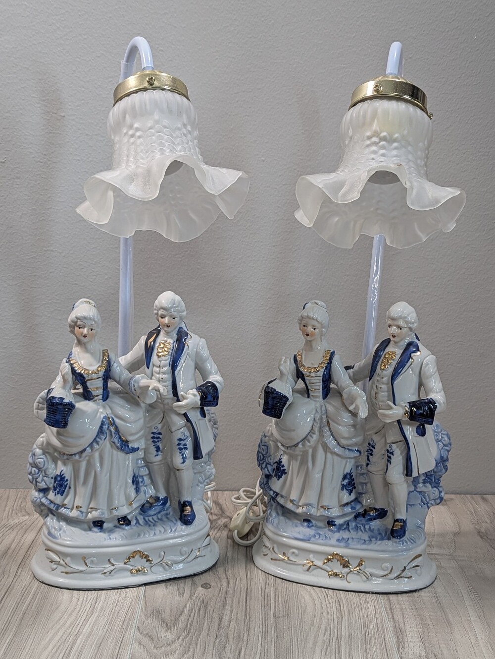 Vintage Porcelain Colonial Victorian Table Lamps Figural Period Piece Set Of 2